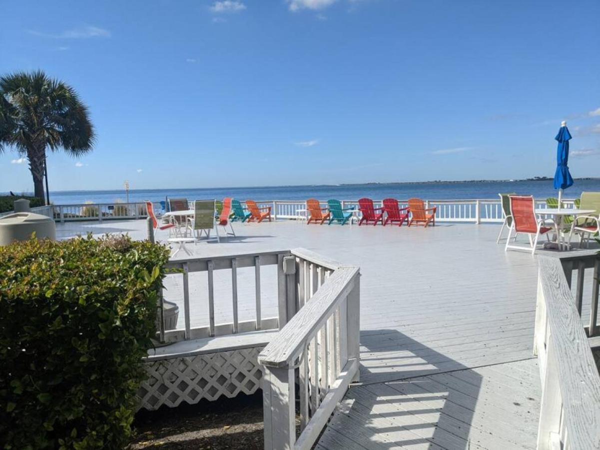 Bay Views From Your Balcony Beach Resort Tampa Exteriör bild