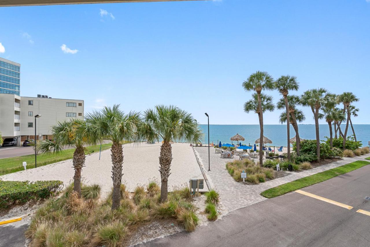 Bay Views From Your Balcony Beach Resort Tampa Exteriör bild