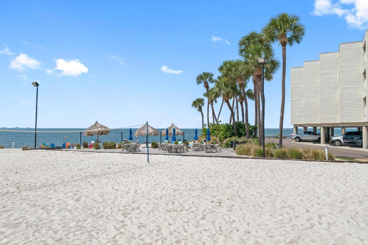 Bay Views From Your Balcony Beach Resort Tampa Exteriör bild