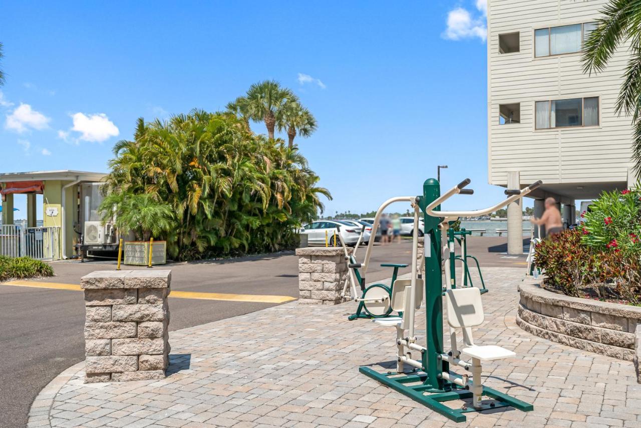Bay Views From Your Balcony Beach Resort Tampa Exteriör bild